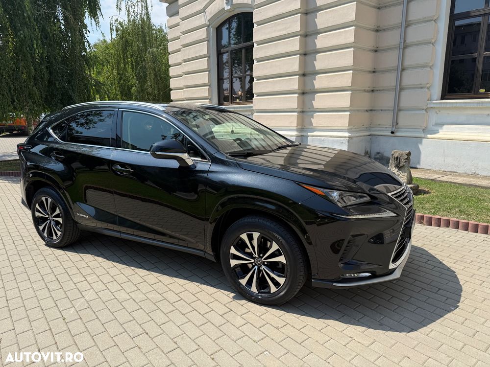 Lexus Seria NX 300h Style Edition - 1