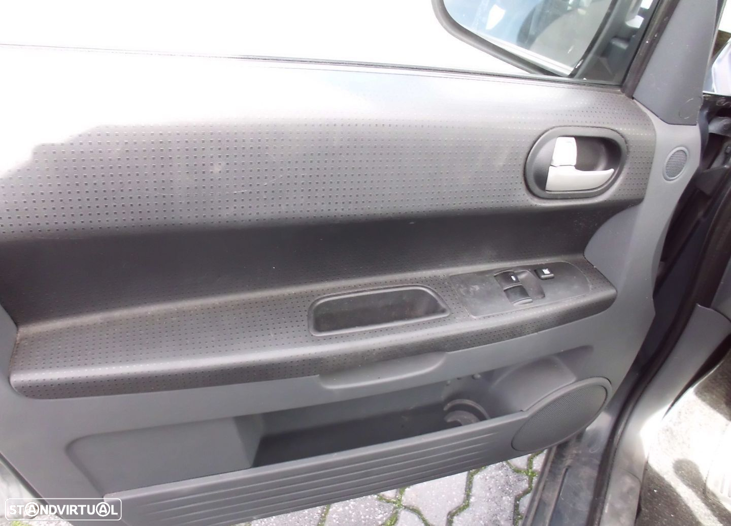 Peças Mitsubishi Colt VI (Z3_A, Z2_A) 2004 a 2012 - 17