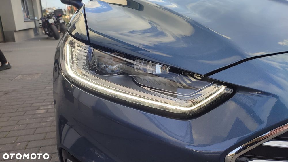 Ford Mondeo - 24