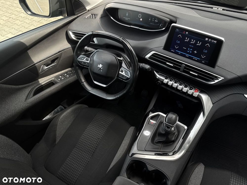 Peugeot 5008 1.2 PureTech Active S&S - 19