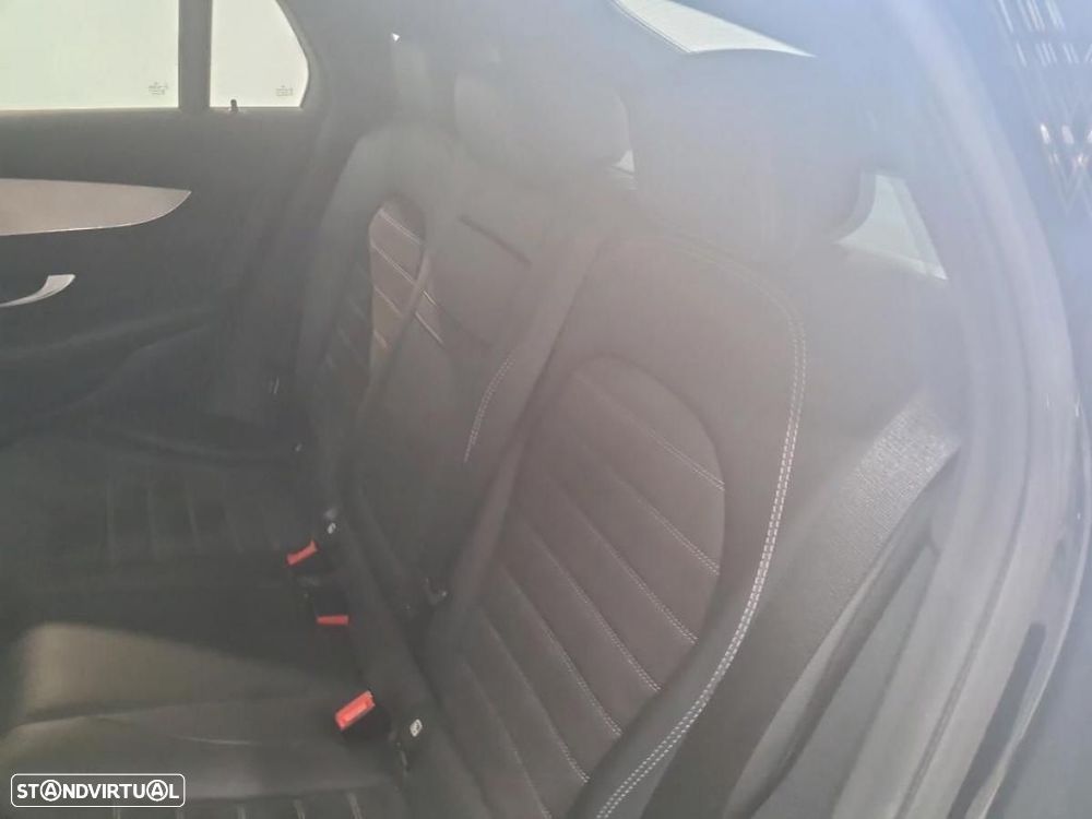 Mercedes-Benz GLC 300 de Coupé 4Matic - 3
