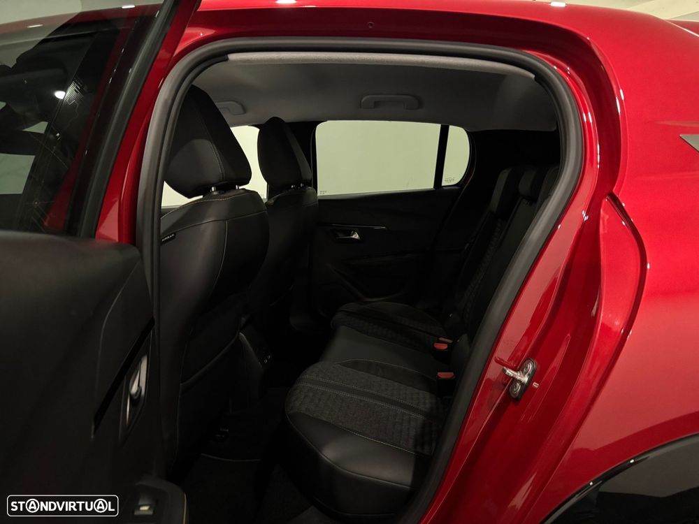 Peugeot e-208 50 kWh Allure - 33