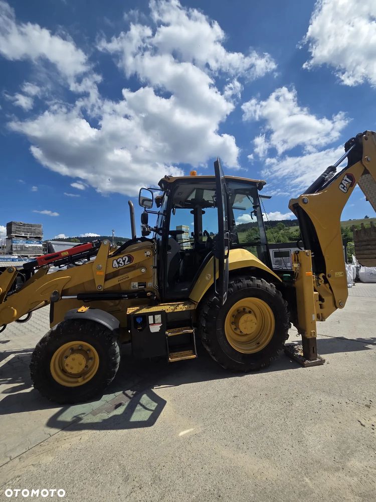 Caterpillar 432F - 27