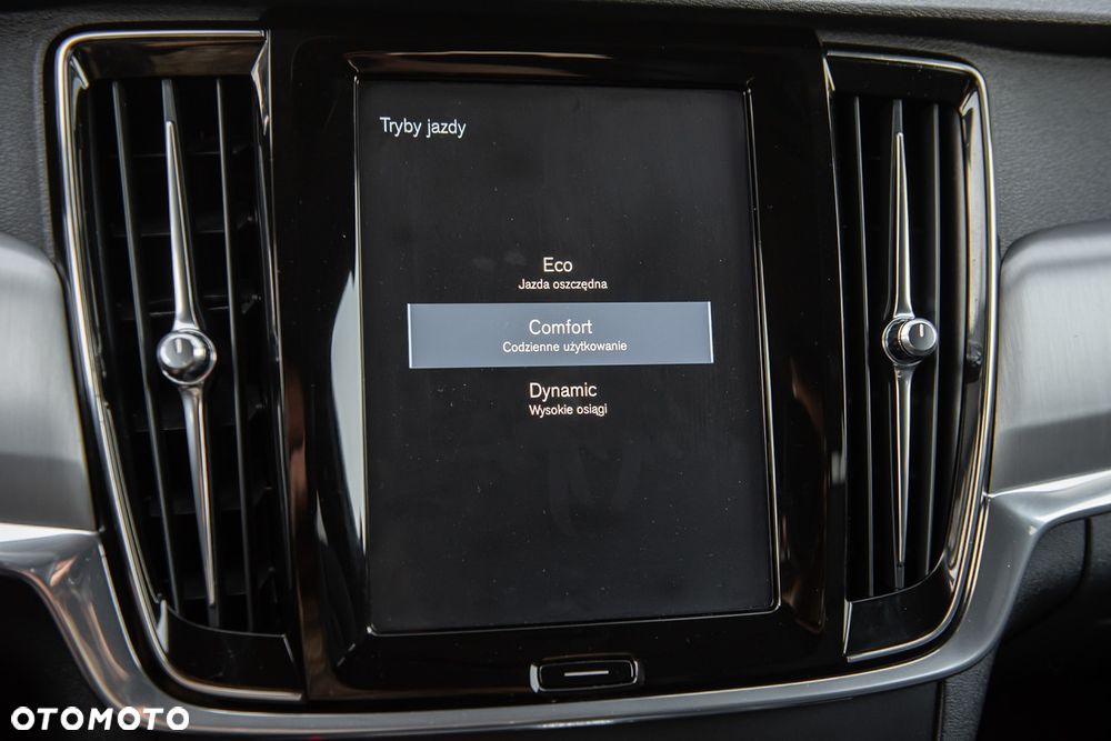 Volvo V90 D3 AWD Geartronic Inscription - 26