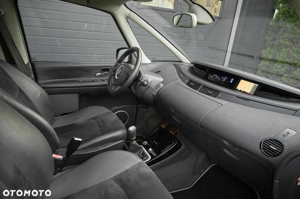 Renault Grand Espace 2.0 dCi FAP Initiale - 23