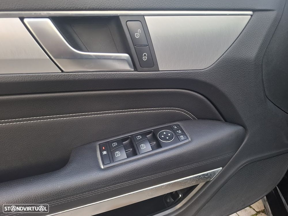 Mercedes-Benz E 250 BlueTEC Auto - 27