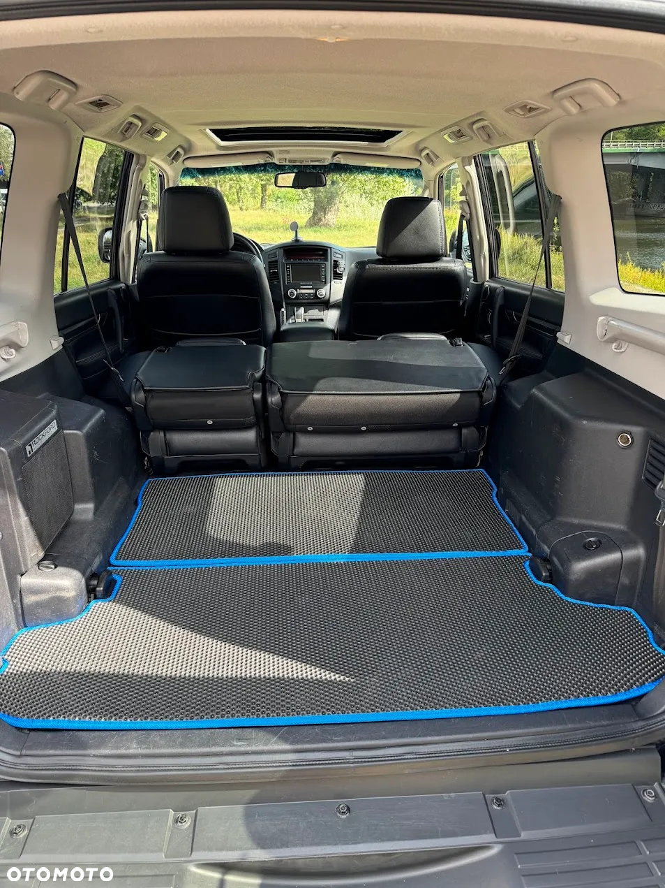 Mitsubishi Pajero 3.2 DID Instyle - 12