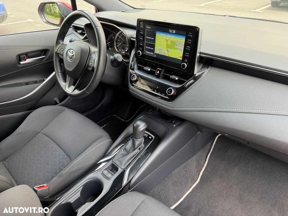 Toyota Corolla 1.8 HSD Dynamic - 31