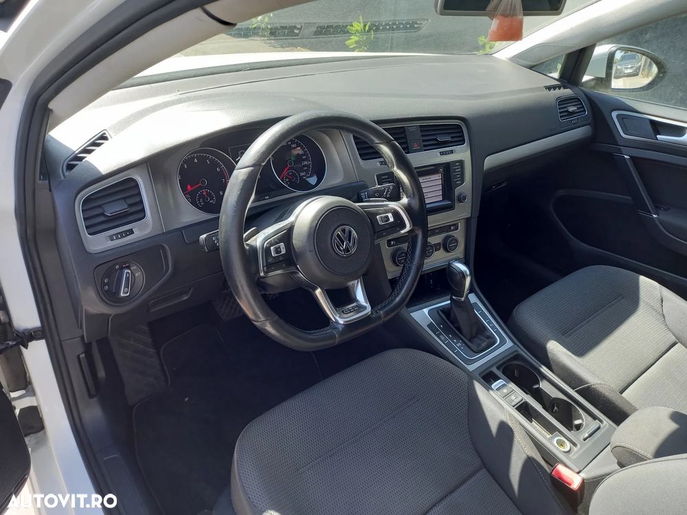 Volkswagen Golf - 7