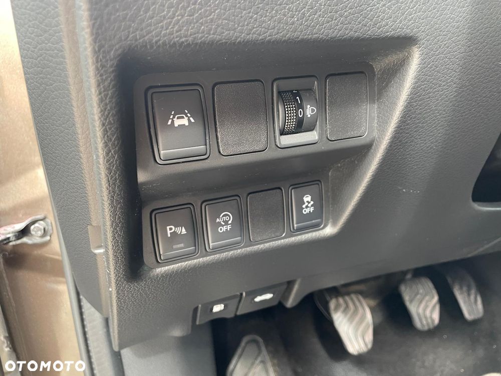 Nissan Qashqai 1.2 DIG-T N-Connecta - 15