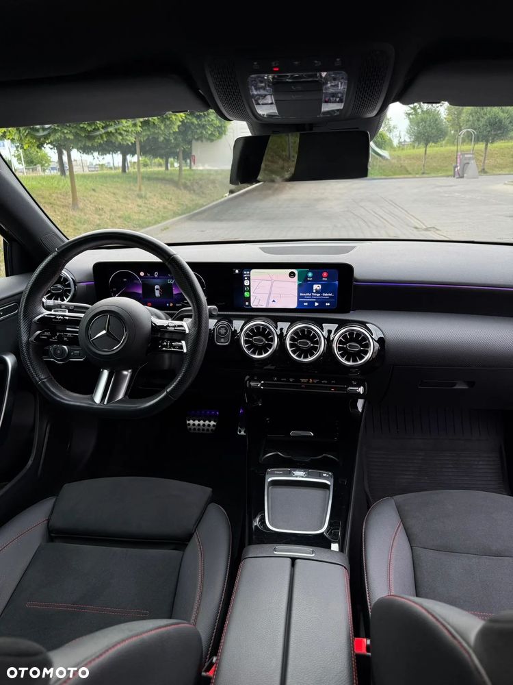 Mercedes-Benz Klasa A 250 4-Matic AMG Line 7G-DCT - 2