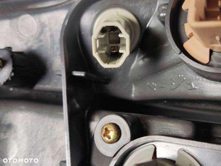 LEXUS ES Lampa Tylna Prawa i Lewa - 15