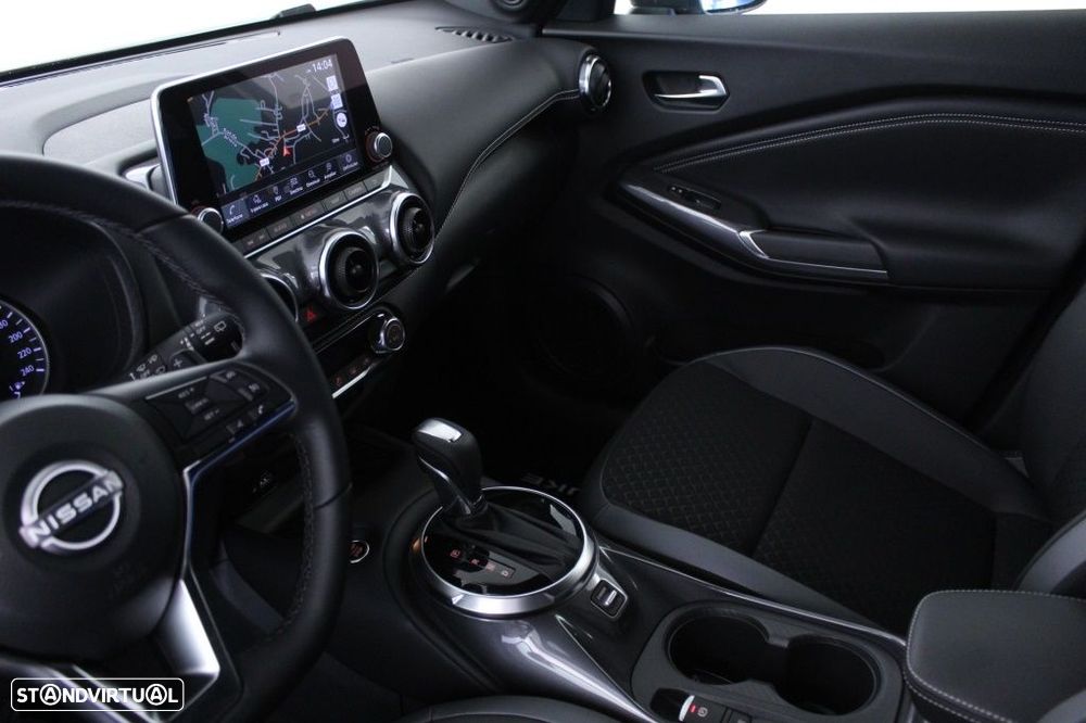 Nissan Juke 1.0 DIG-T N-Connecta DCT - 33