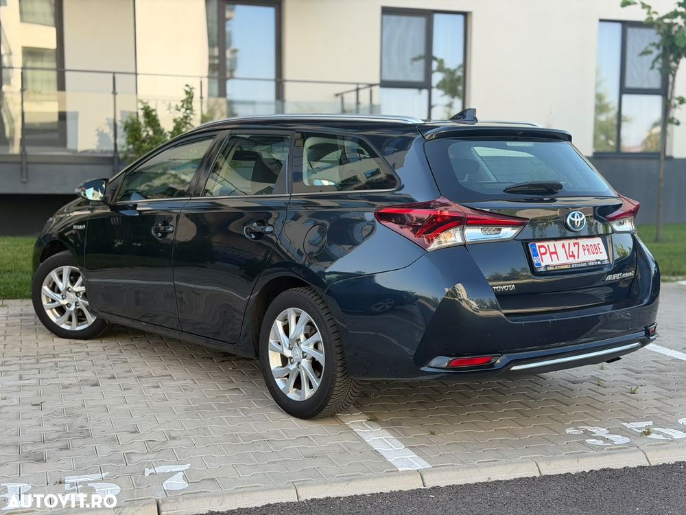 Toyota Auris - 6