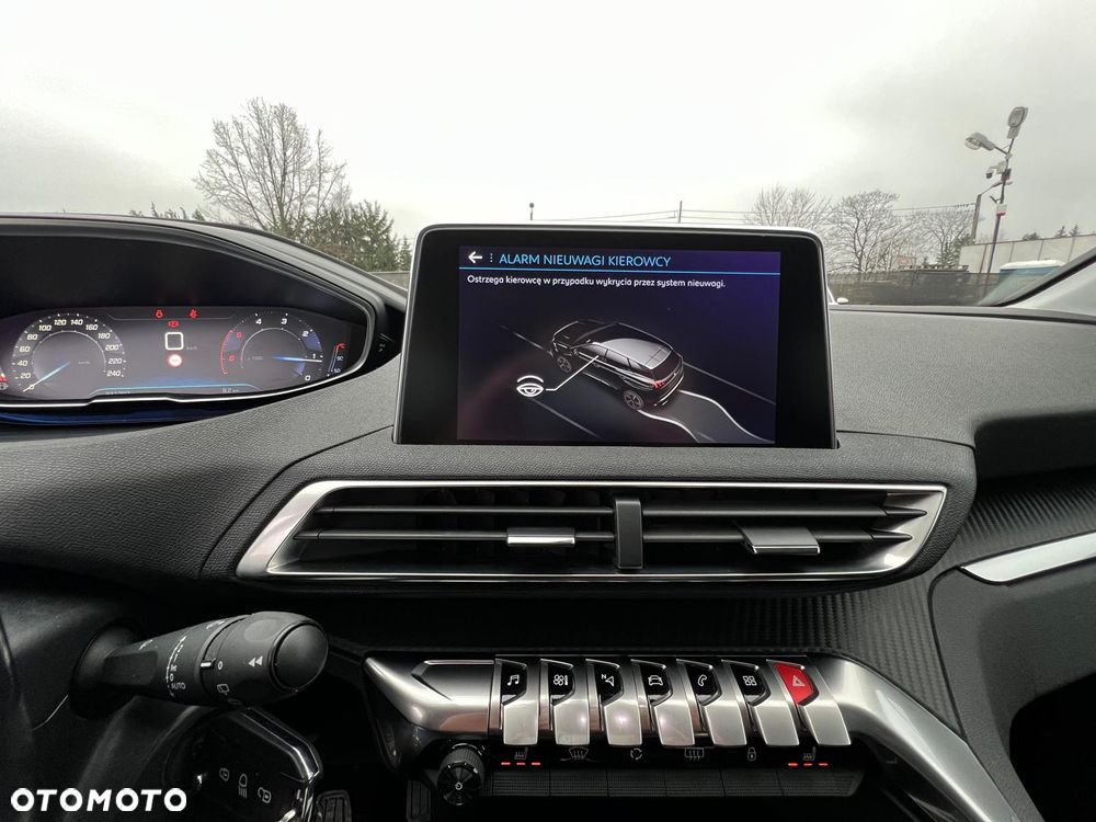 Peugeot 3008 BlueHDi 120 Stop & Start Allure - 32