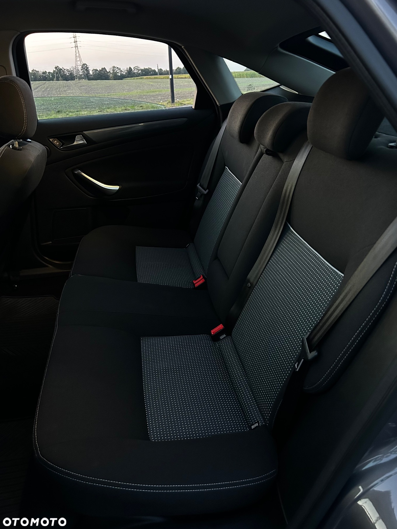 Ford Mondeo 1.6 TDCi Trend - 20