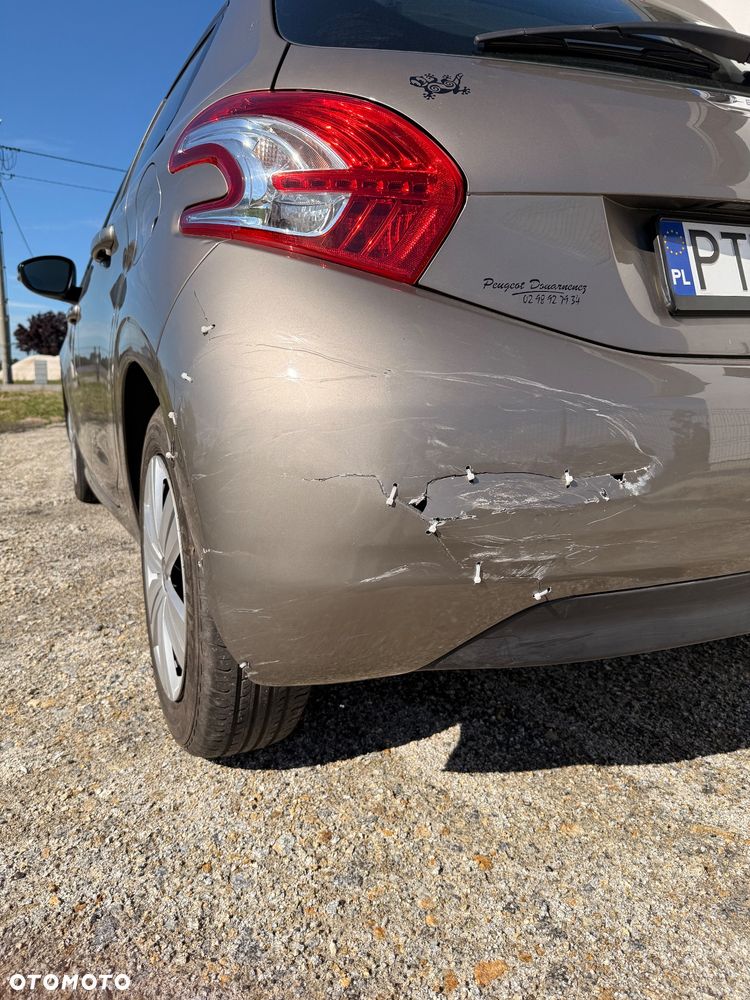 Peugeot 208 1.2 PureTech Style - 6