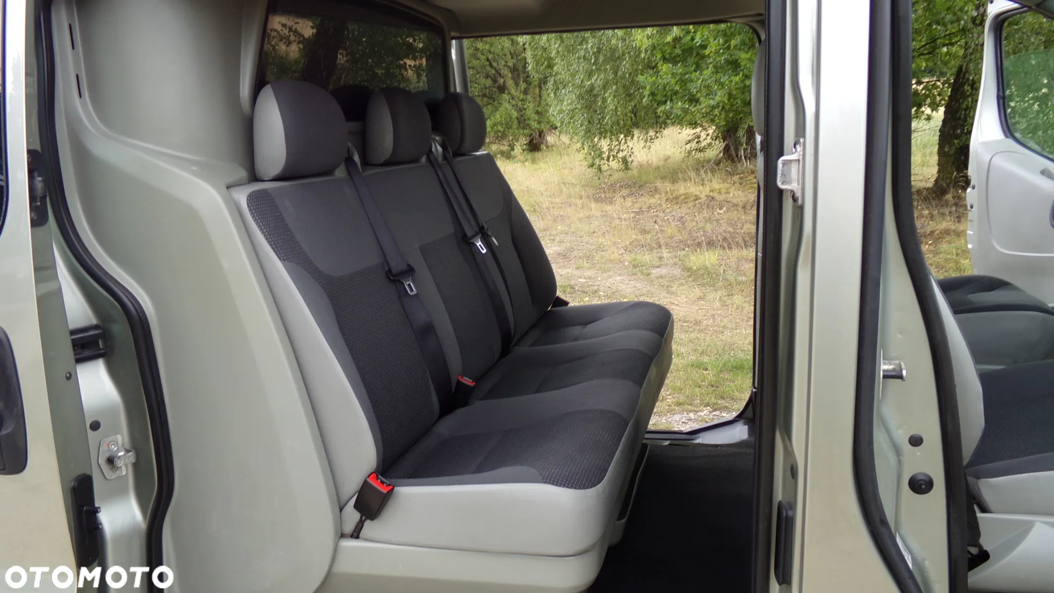 Opel VIVARO 2.0 115KM * LONG * KLIMA * NAVI * BRYGADÓWKA * ZADBANY ! - 17