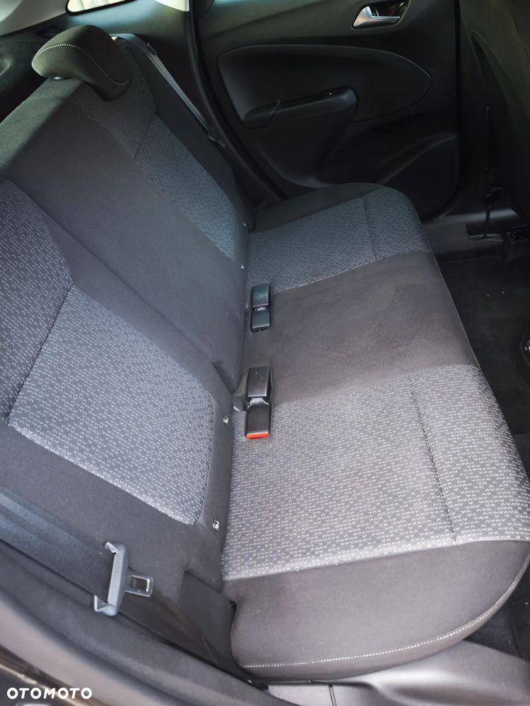 Opel Crossland X - 12