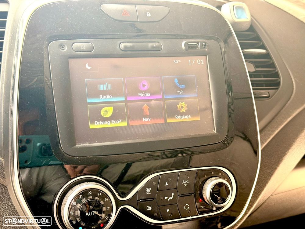 Renault Captur 1.2 TCe Exclusive - 24