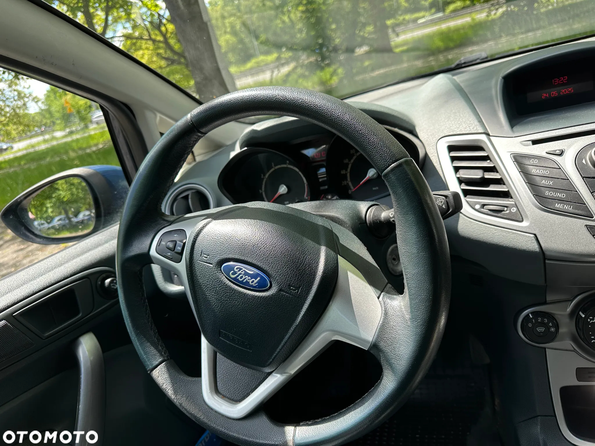 Ford Fiesta 1.25 Ambiente - 22