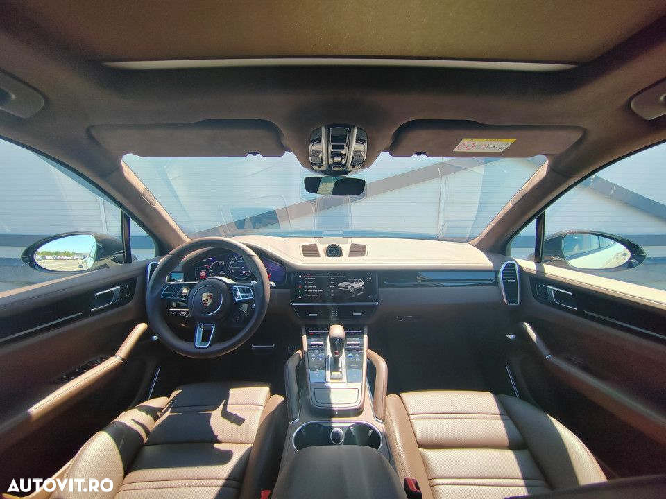 Porsche Cayenne Turbo E-Hybrid Tiptronic S - 23
