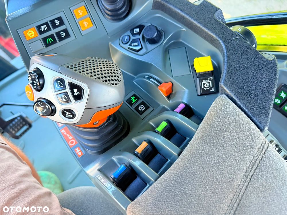 Claas Arion 650 CEBIS - 33