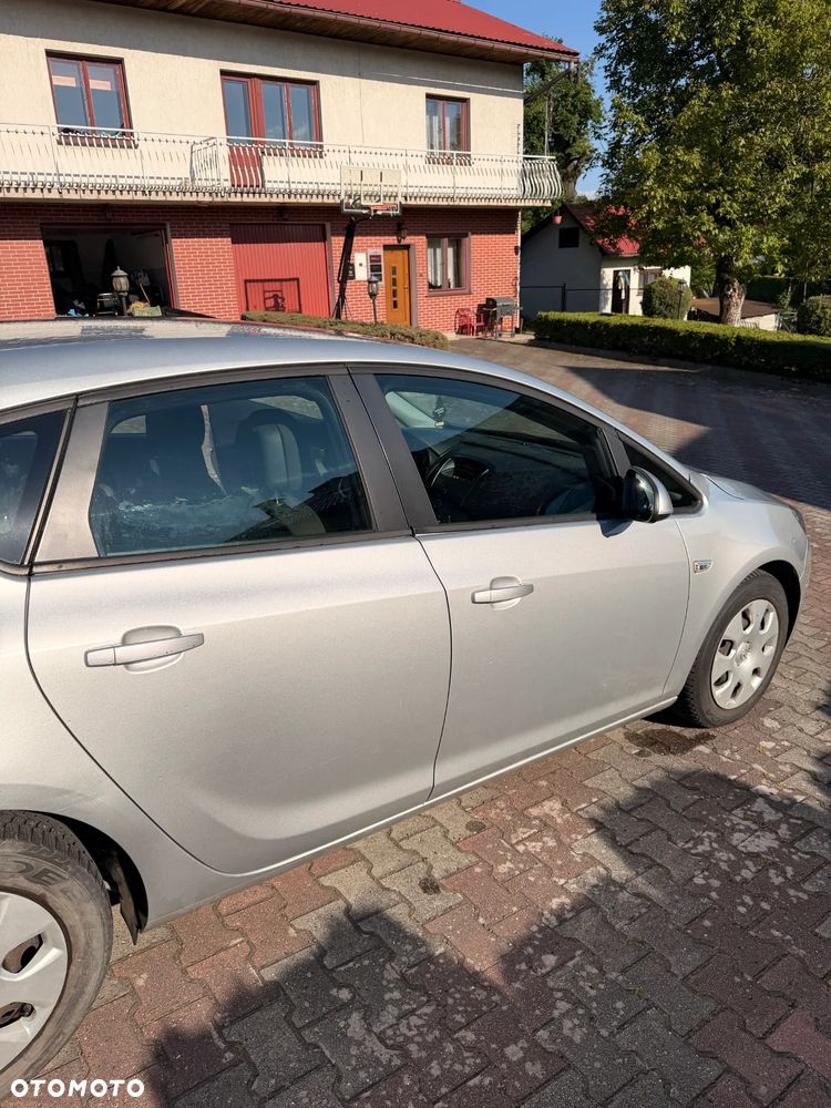 Opel Astra 1.6 CDTI Enjoy - 17