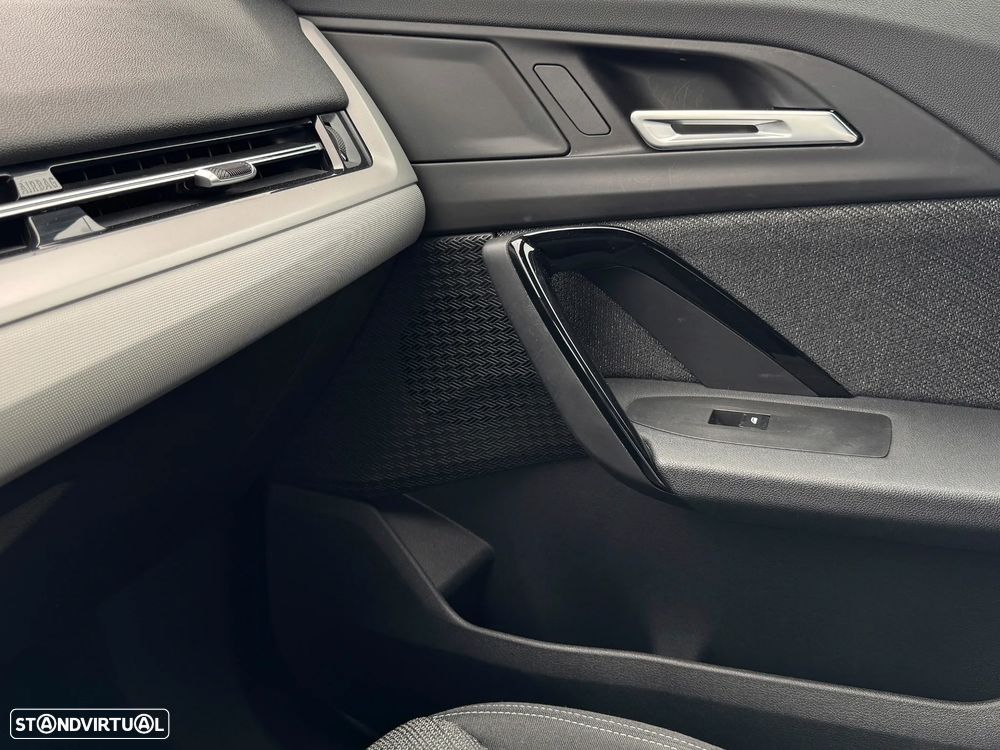 BMW iX1 eDrive20 - 15