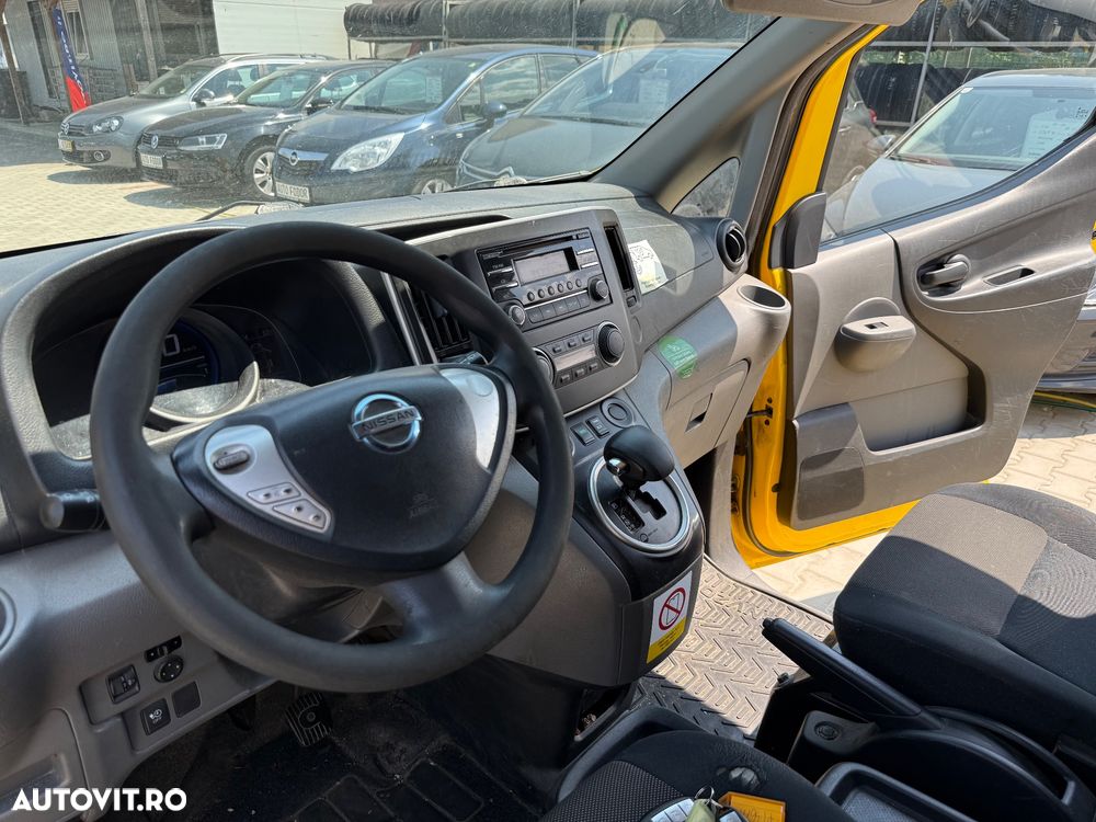 Nissan NV200 - 11