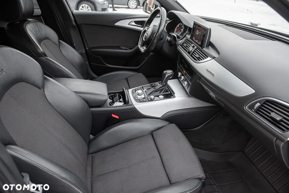 Audi A6 Avant 2.0 TDI quattro S tronic - 31