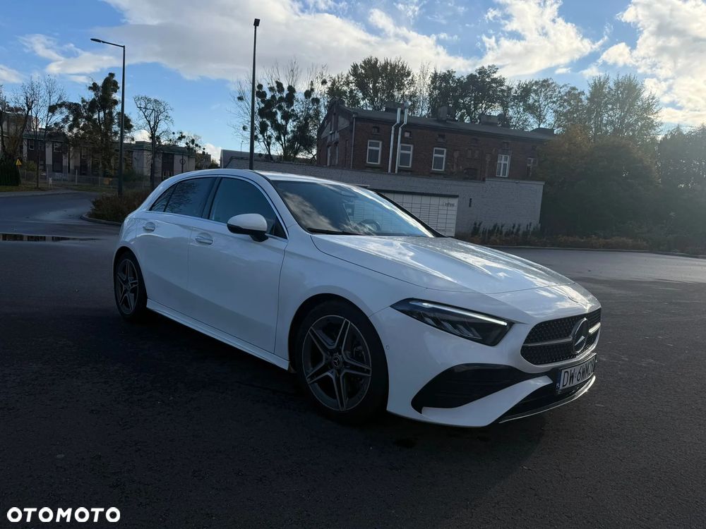 Mercedes-Benz Klasa A 220 4-Matic AMG Line 7G-DCT - 10