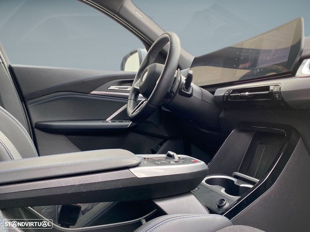 BMW X2 18 d sDrive Auto Pack M - 14