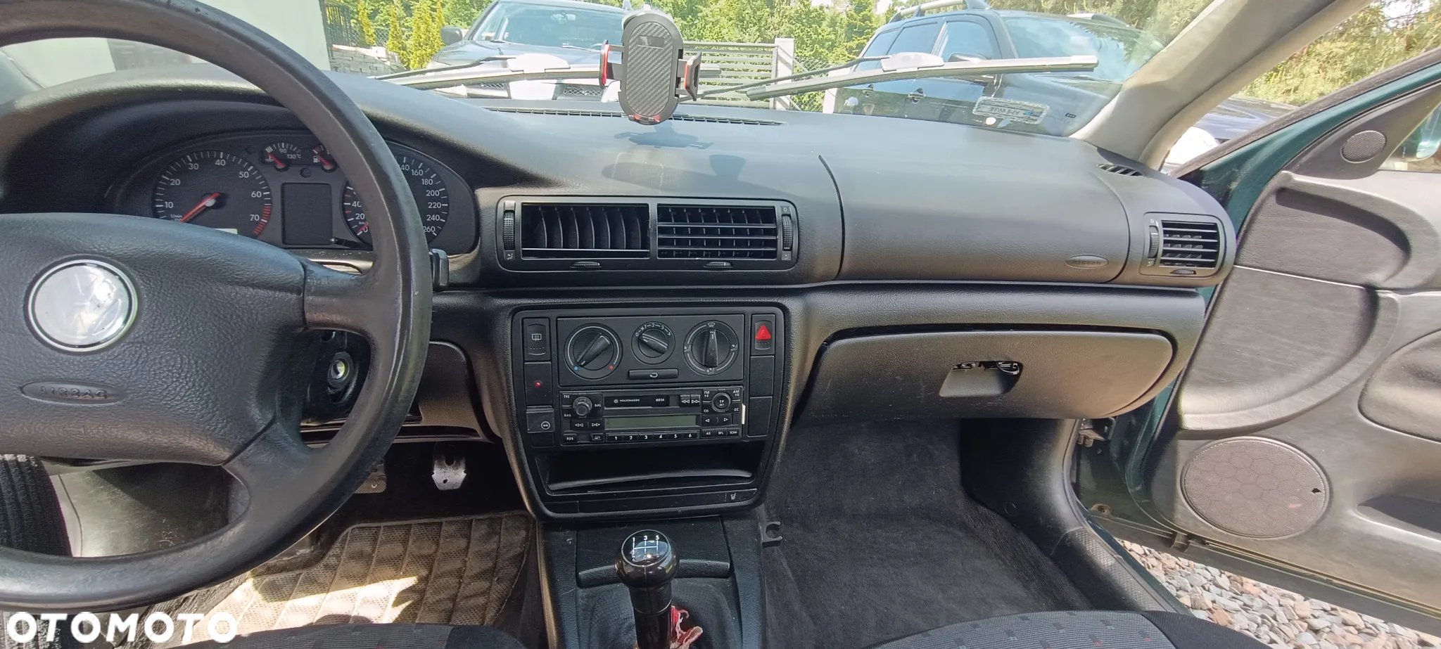 Volkswagen Passat - 8