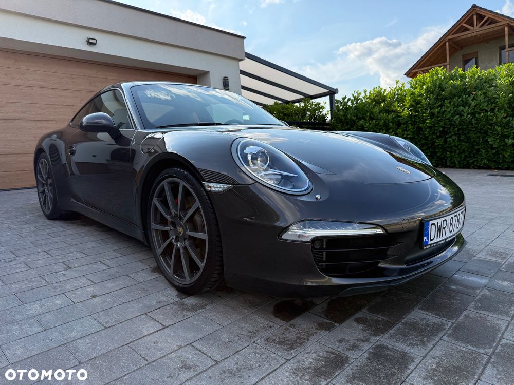 Porsche 911 - 1