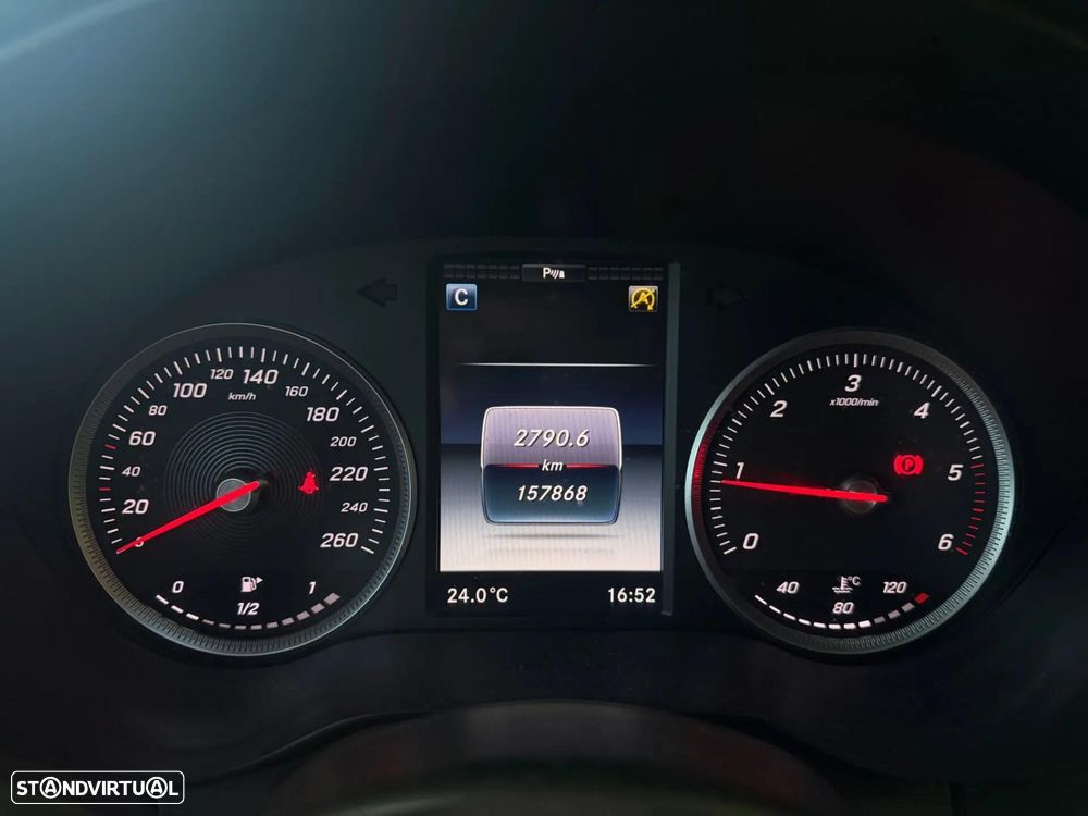 Mercedes-Benz C 200 d Avantgarde - 21