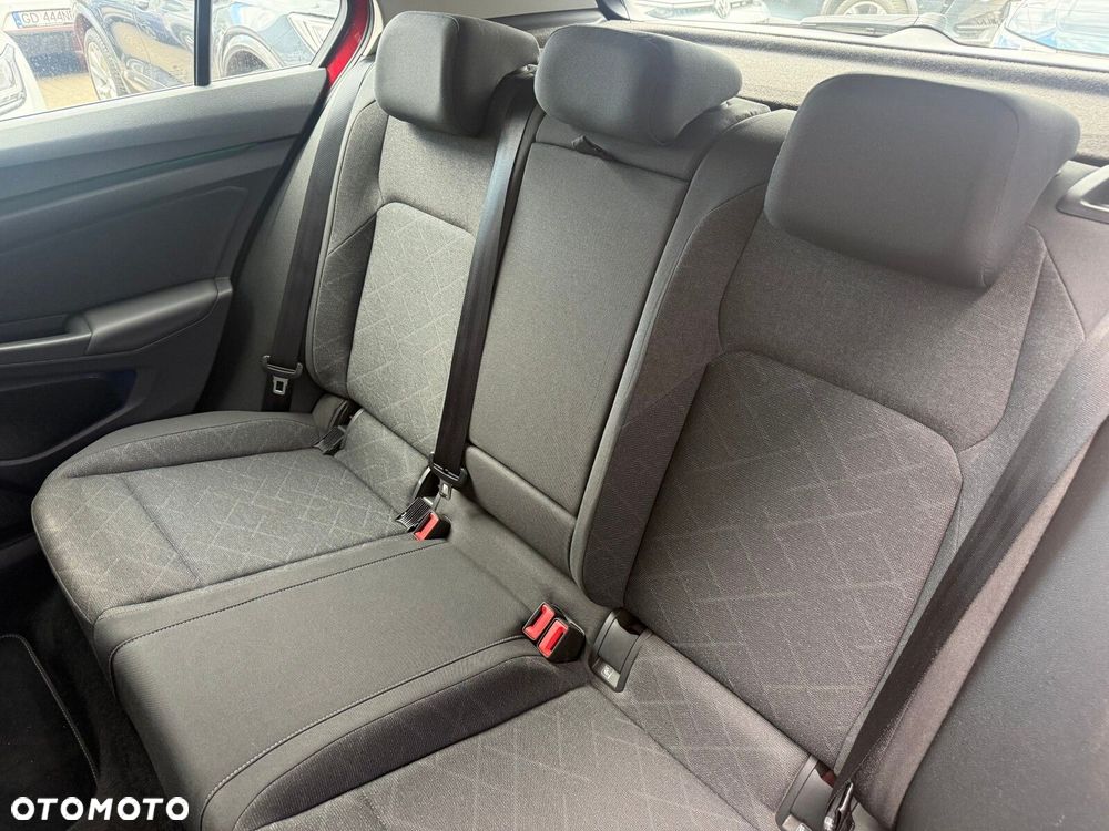 Volkswagen Golf - 15