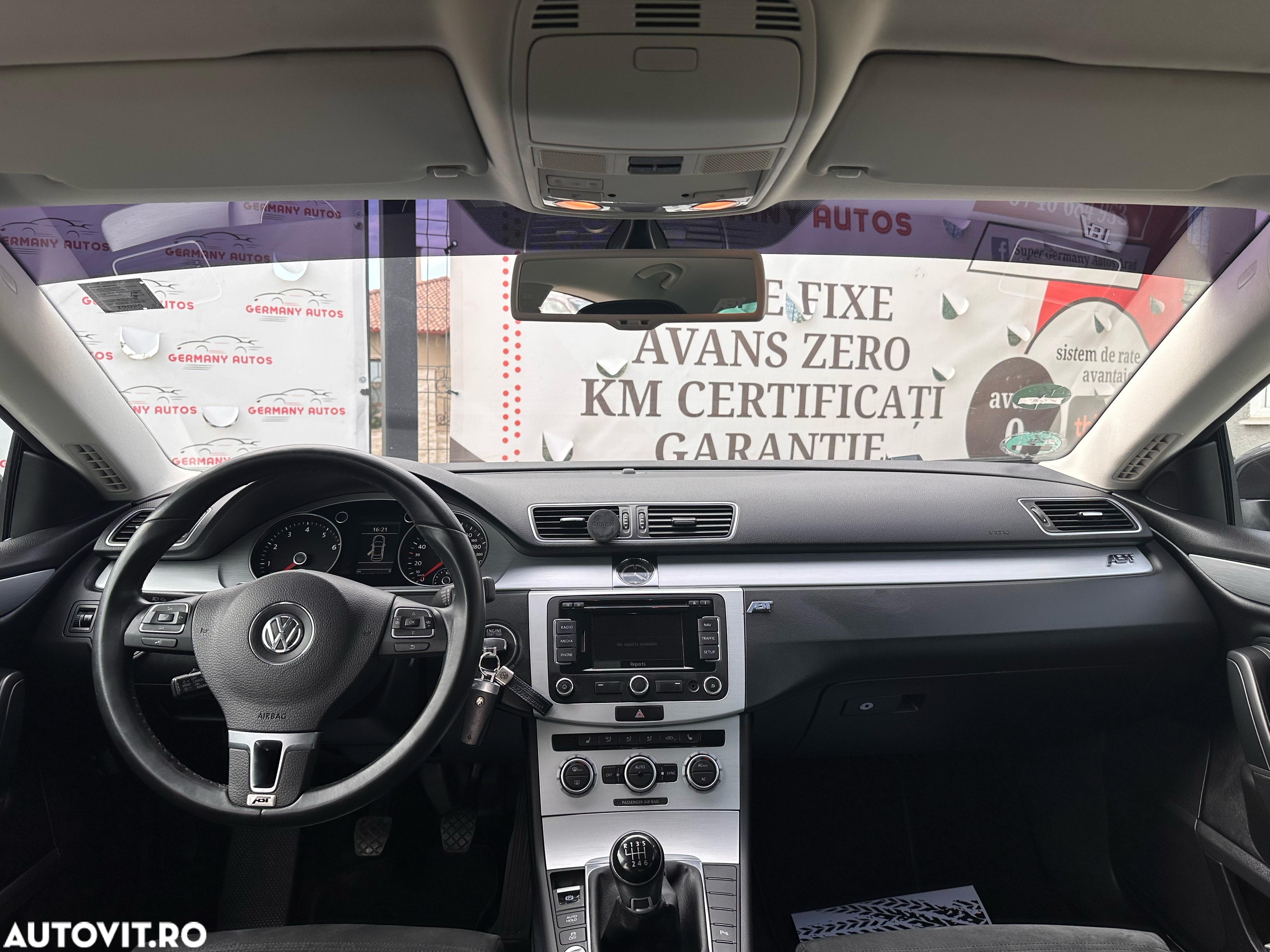 Volkswagen Passat CC - 28