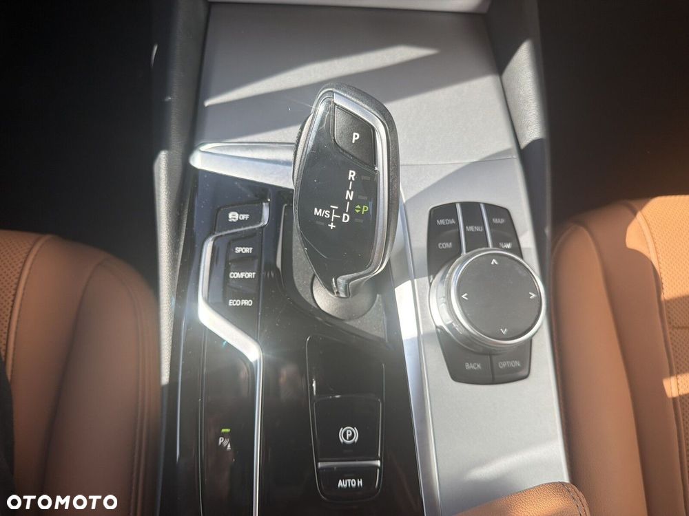 BMW Seria 5 - 28