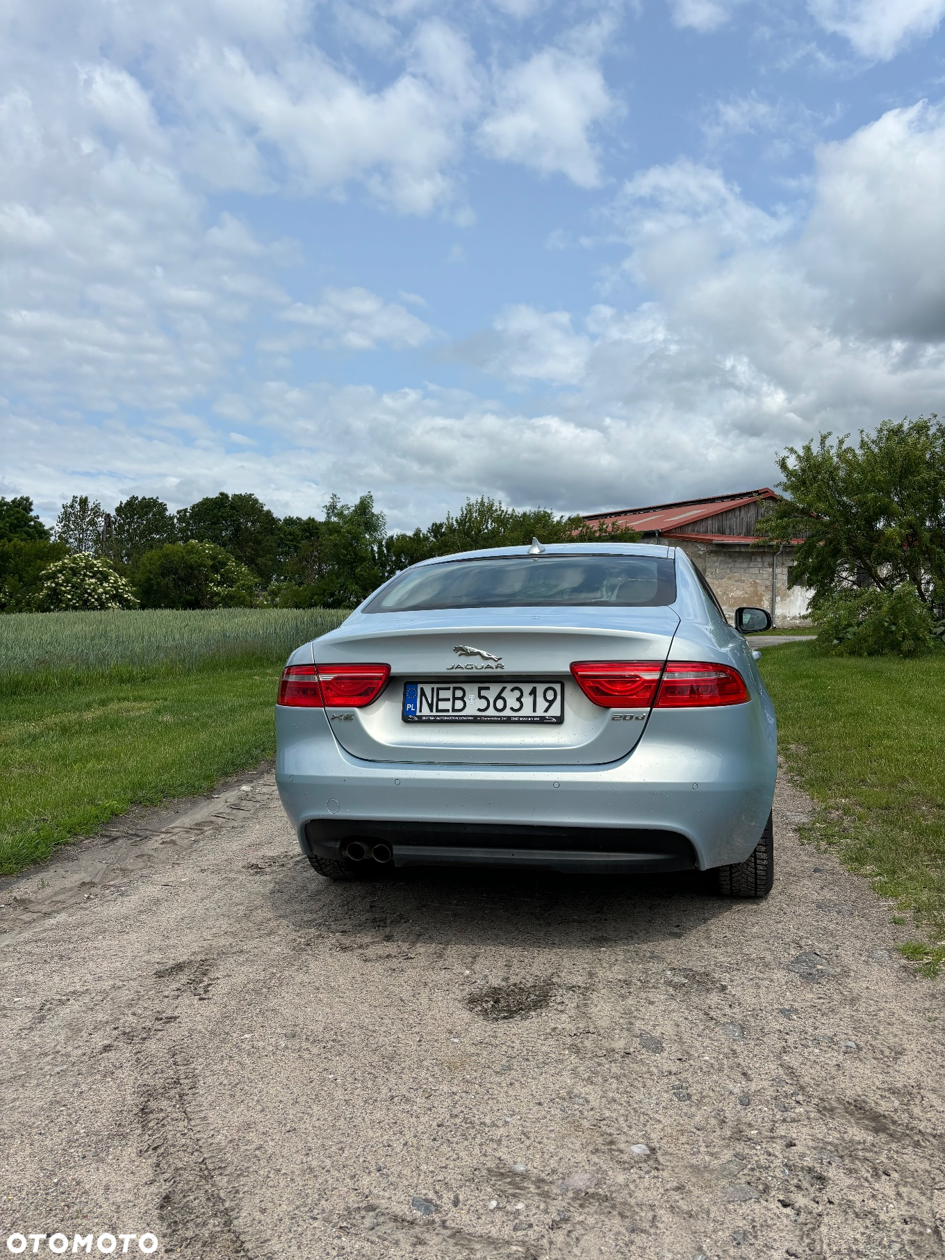 Jaguar XE 2.0 D Pure - 5