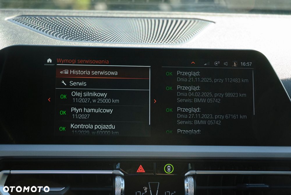 BMW Seria 3 330e - 38