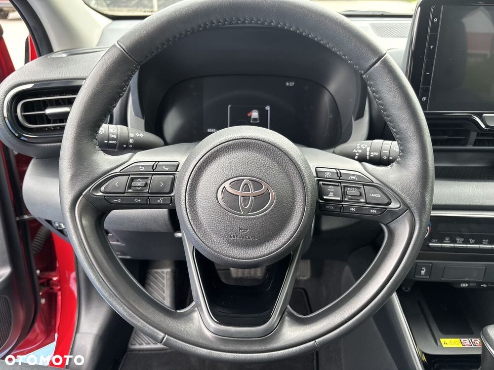 Toyota Yaris Hybrid 1.5 Style - 16