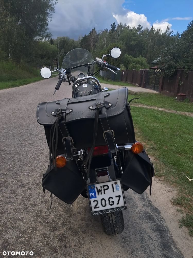 Suzuki VS - 3