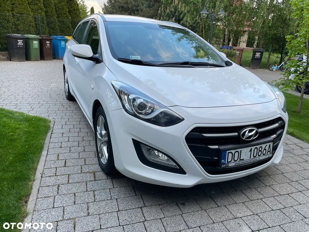 Hyundai i30 1.4 CRDi Classic + - 4