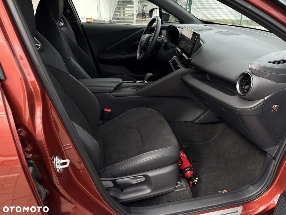 Toyota C-HR - 7