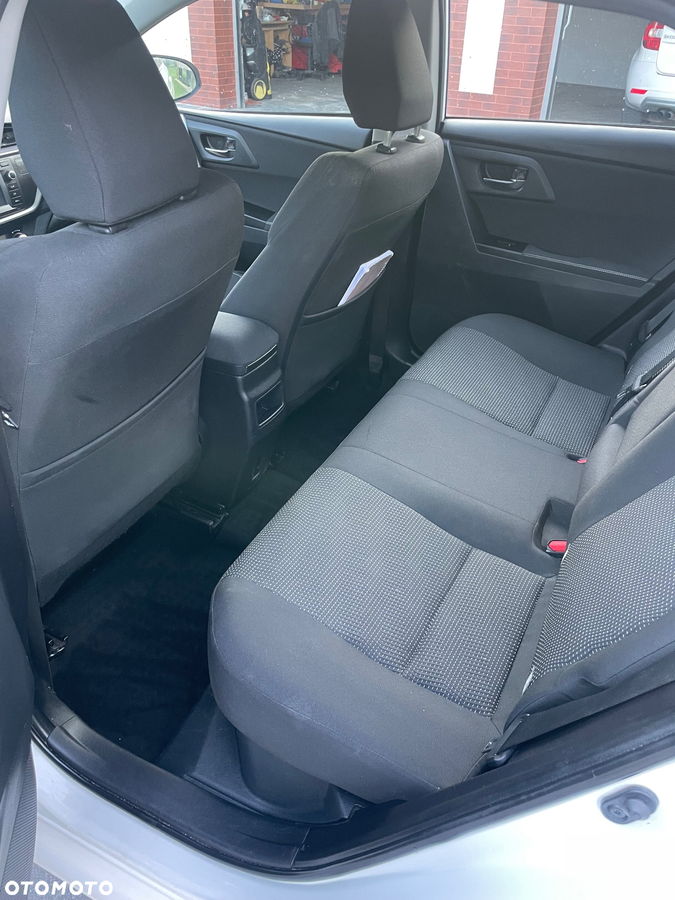 Toyota Auris 1.8 Hybrid Life - 7