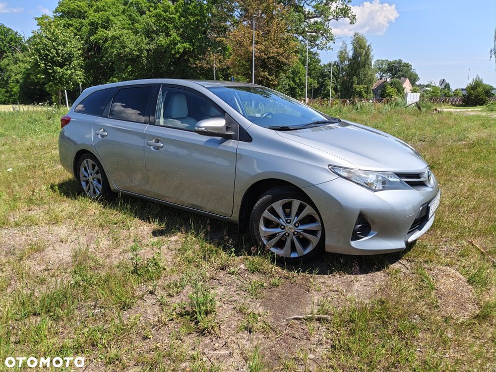 Toyota Auris - 3