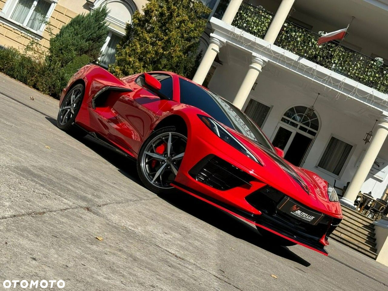 Chevrolet Corvette - 4