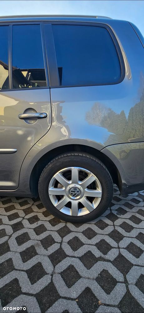 Volkswagen Touran 1.4 TSI DSG Highline - 10