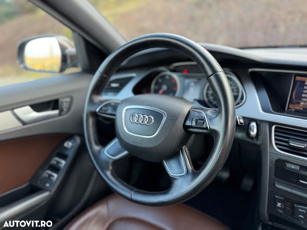 Audi A4 2.0 TDI DPF clean multitronic Ambiente - 24